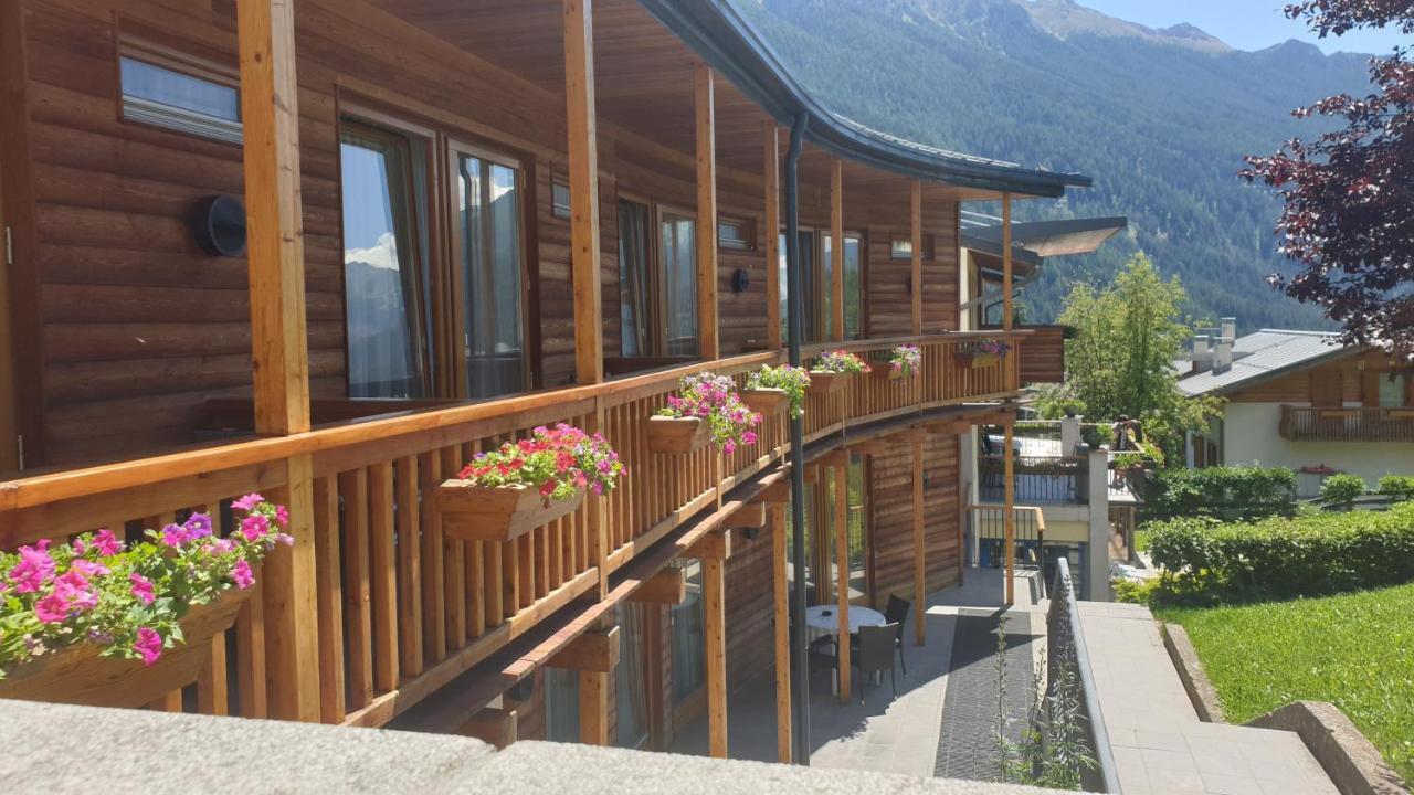Garni Enrosadira Hotel Vigo di Fassa Luaran gambar