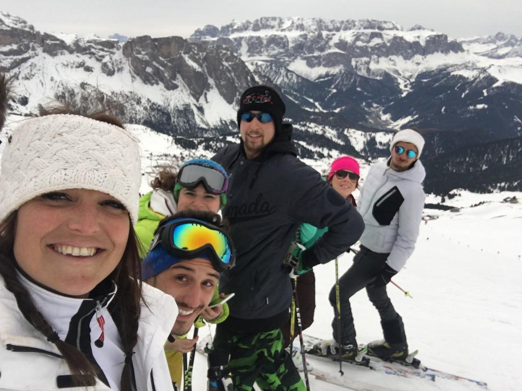 Garni Enrosadira Hotel Vigo di Fassa Luaran gambar