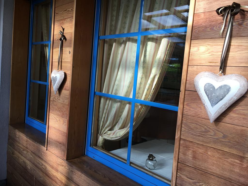 Garni Enrosadira Hotel Vigo di Fassa Luaran gambar